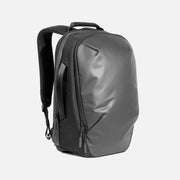 Aer Day Pack 3 product image - 1AER31014 daypack3 34hero