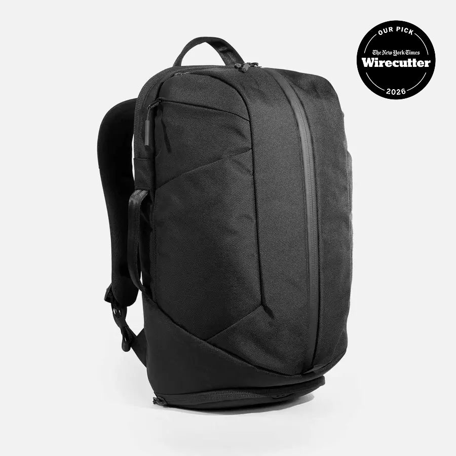 Aer Duffel Pack 3 product image - AER11011 duffelpack3 black 34hero 96fbaff2-64a3-4838-b34e-103ae349a946