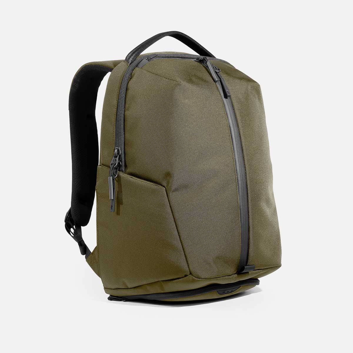Aer Fit Pack 3 product image - AER15012 fitpack3 olive 34hero
