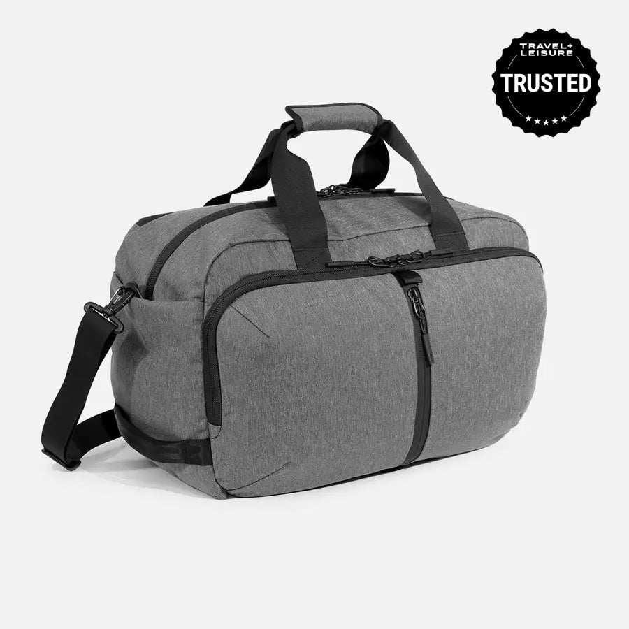 Aer Travel Weekender product image - AER22048 travelweekender gray 34hero