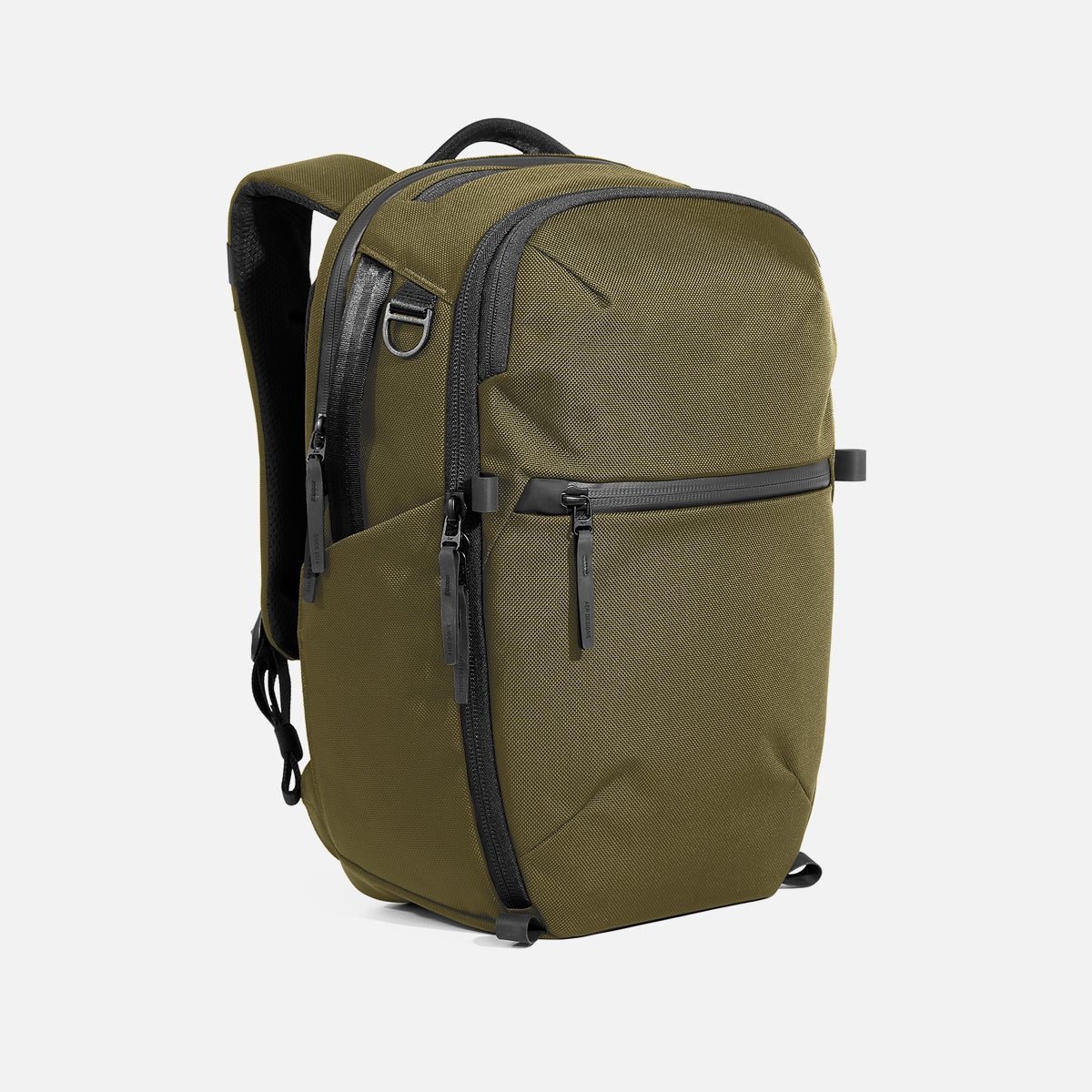 Aer City Pack Pro 2 24L product image - AER25064 1 citypackpro224l olive 34hero