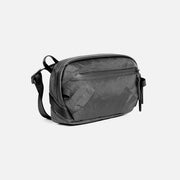 Aer Day Sling 4 Ultra product image - AER28072 1 daysling4ultra 34hero