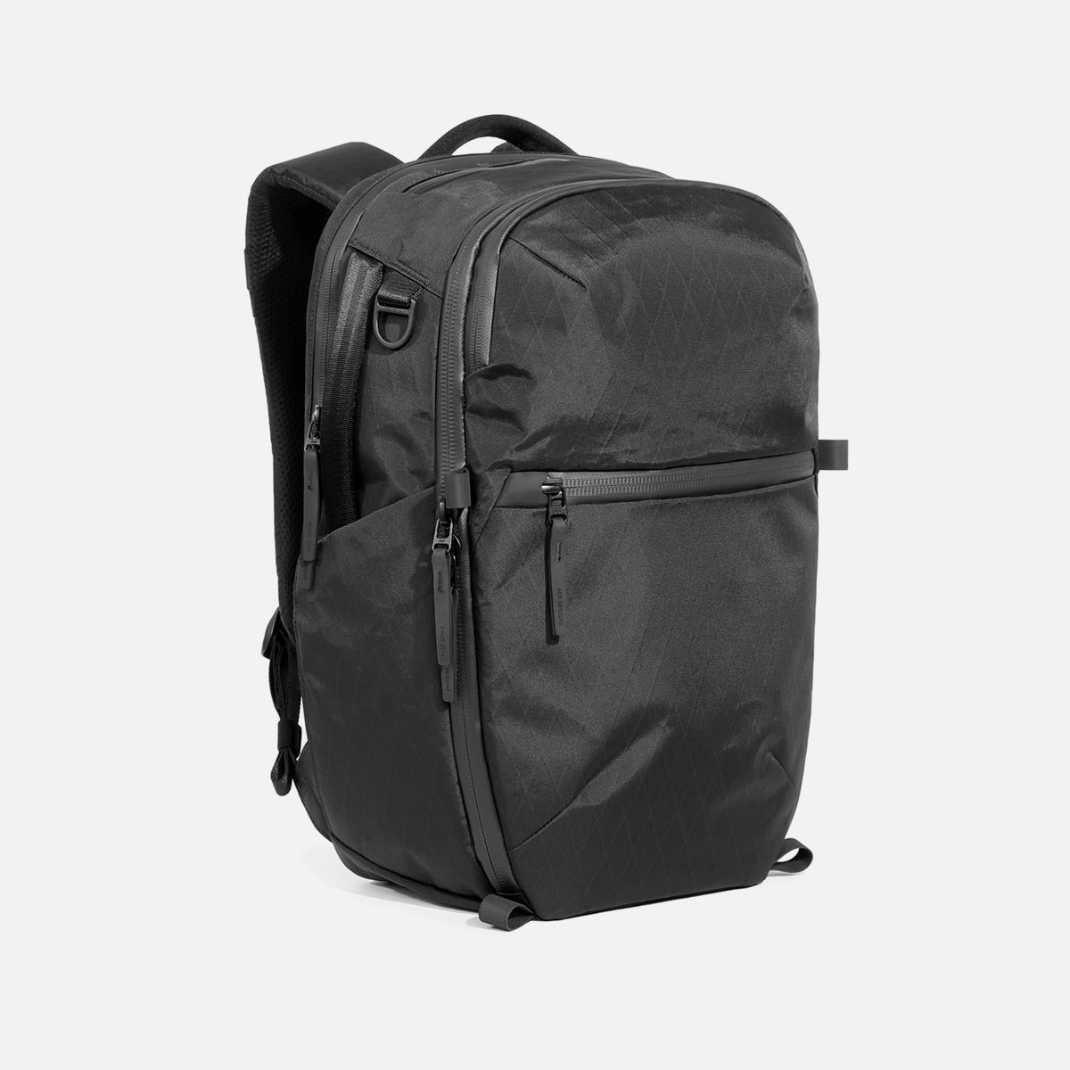 Aer City Pack Pro 2 X-Pac 24L product image - AER29064 1 citypackpro2xpac24l 34hero