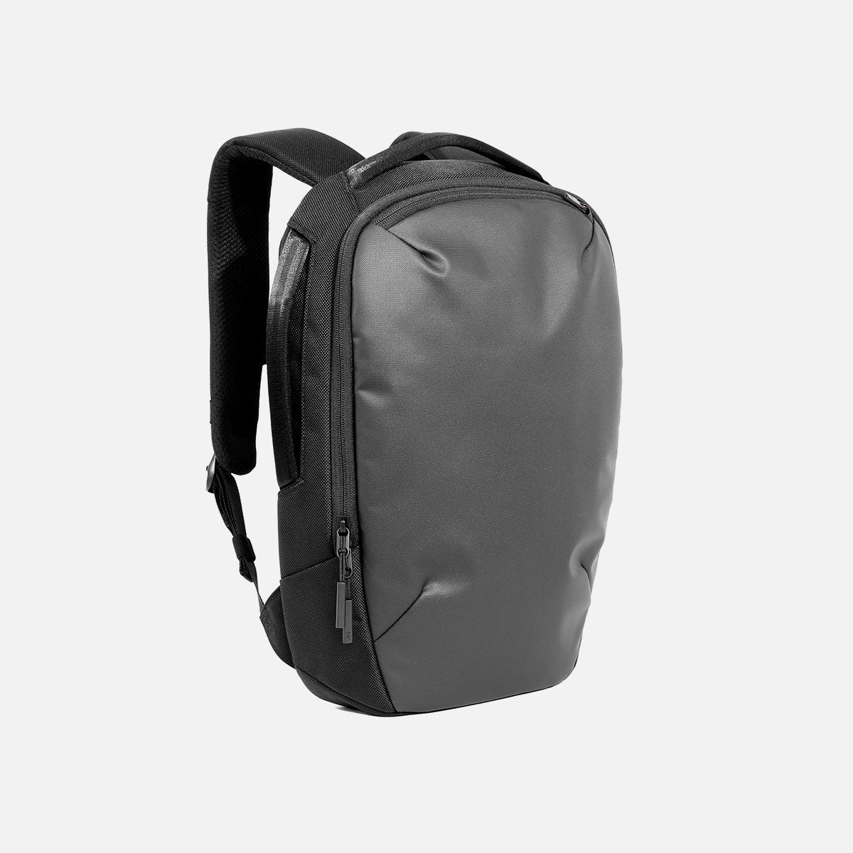 Aer Slim Pack 2 product image - AER31019 slimpack2 black 34hero 1 d27556b4-daeb-4516-9eb9-941fb7b8e2c7