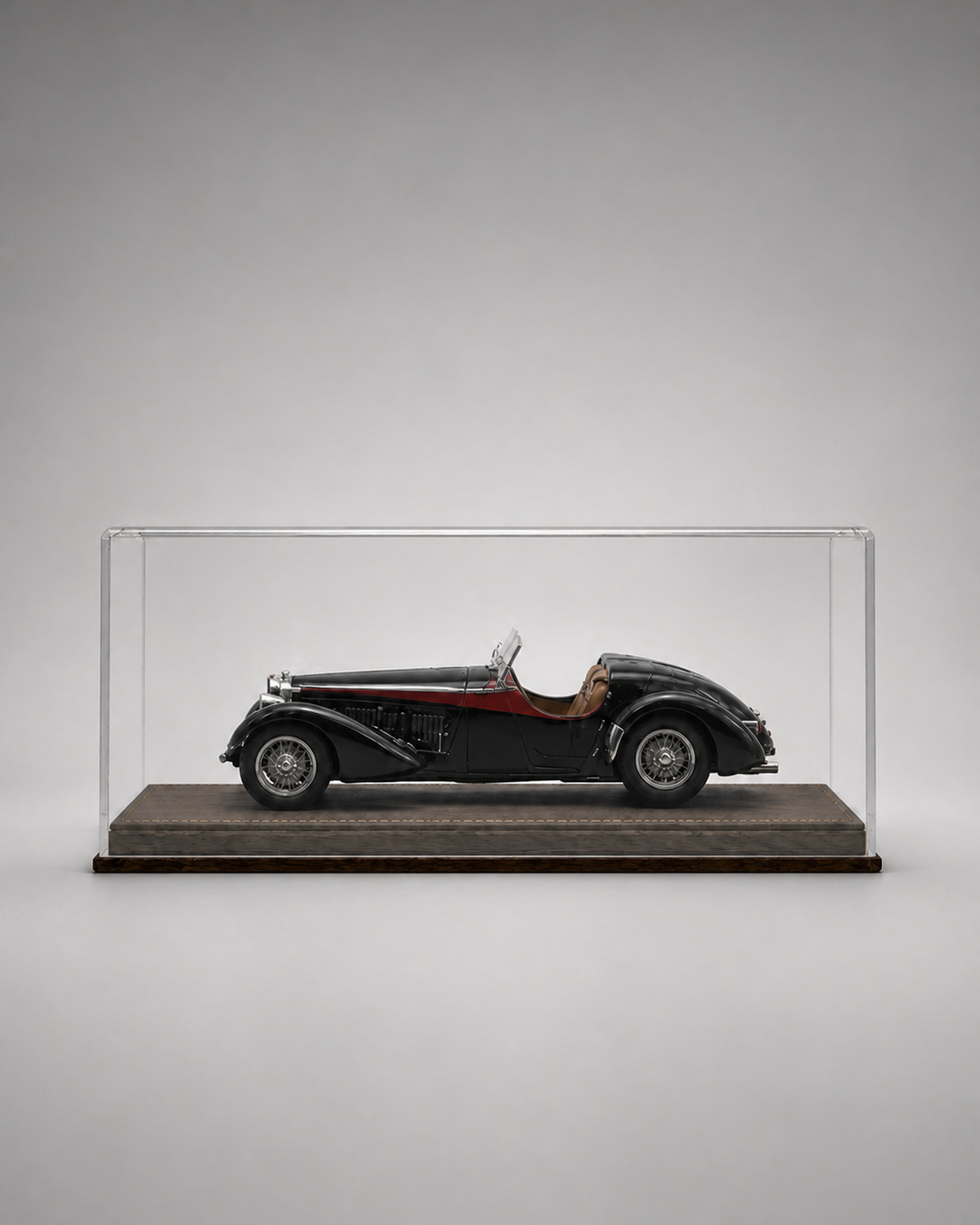 1:18 Acrylic Model Car Display Case - PNG product image