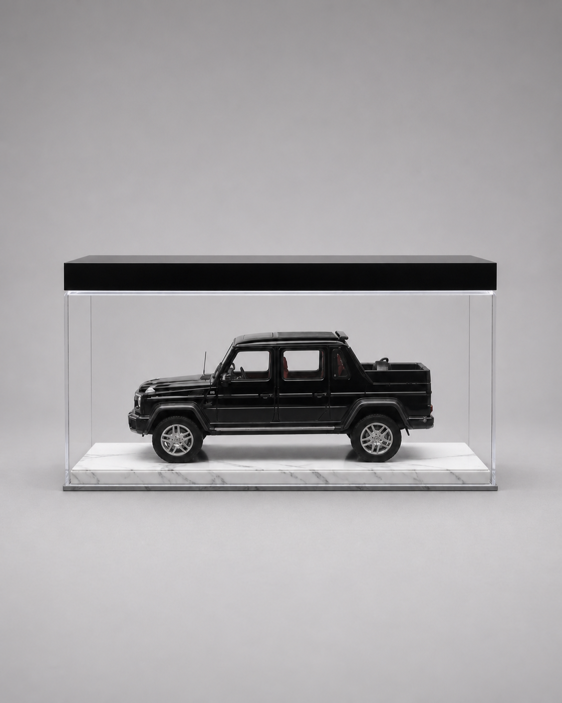 1:18 Acrylic Model Car Display Case - PNG product image