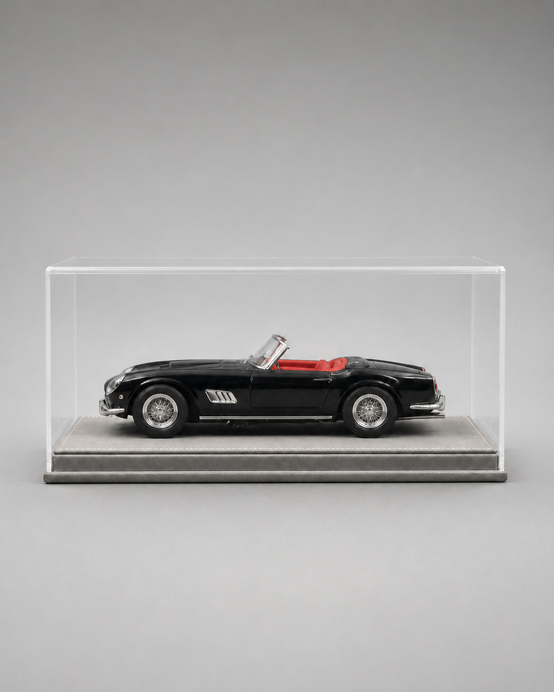 1:18 Acrylic Model Car Display Case - PNG product image