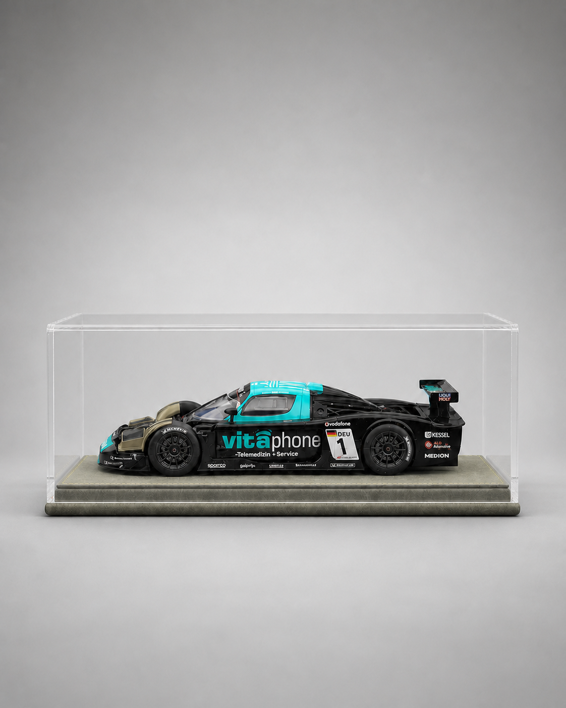 1:18 Acrylic Model Car Display Case - PNG product image