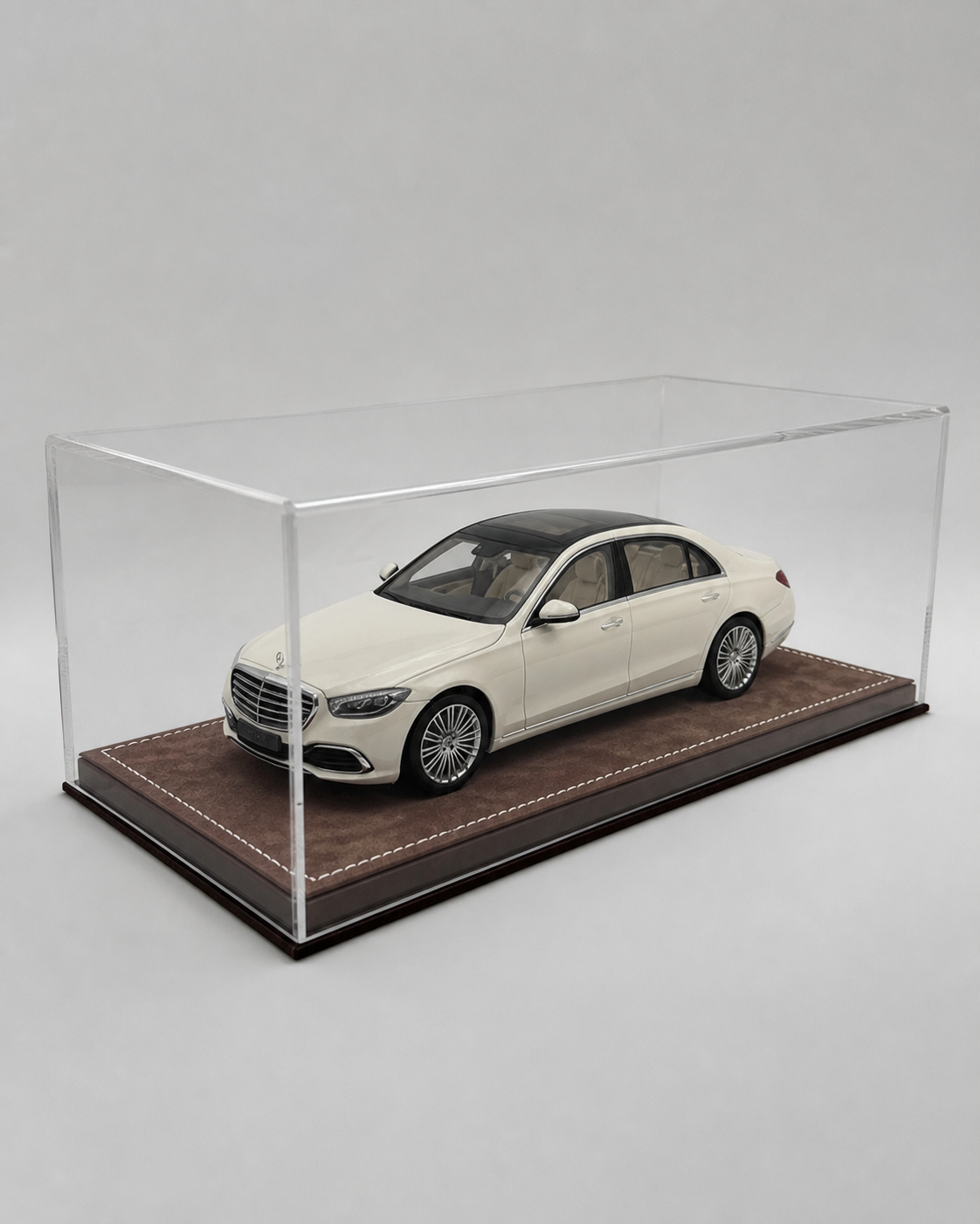 1:18 Acrylic Model Car Display Case - PNG product image