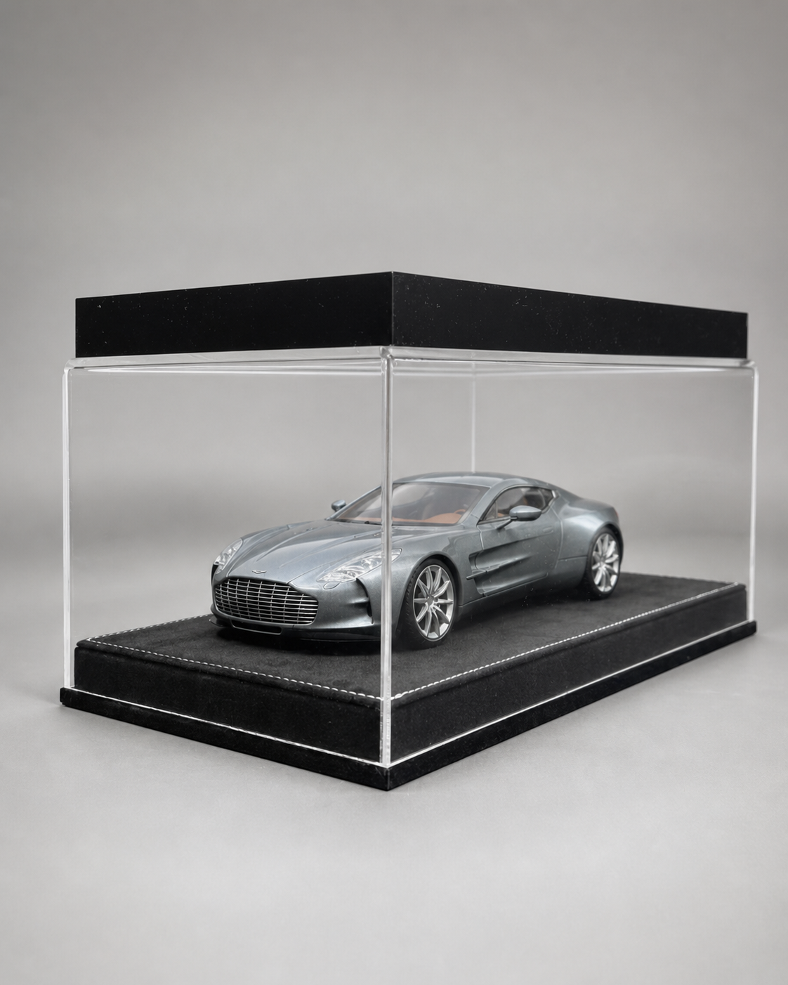 1:18 Acrylic Model Car Display Case - PNG product image