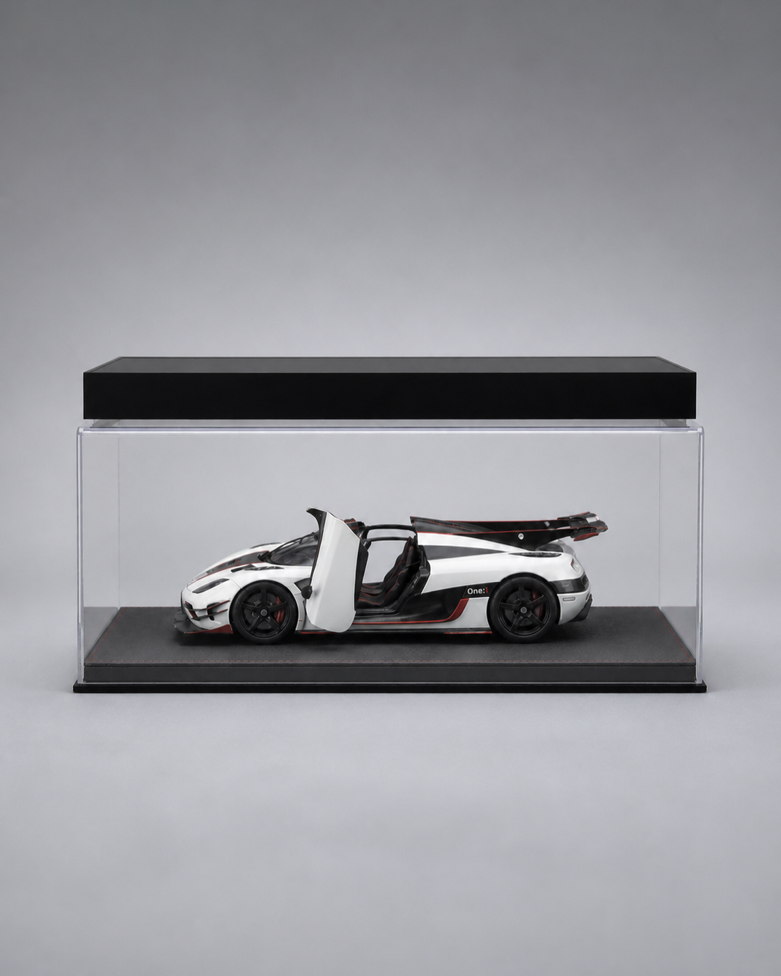1:18 Acrylic Model Car Display Case - PNG product image