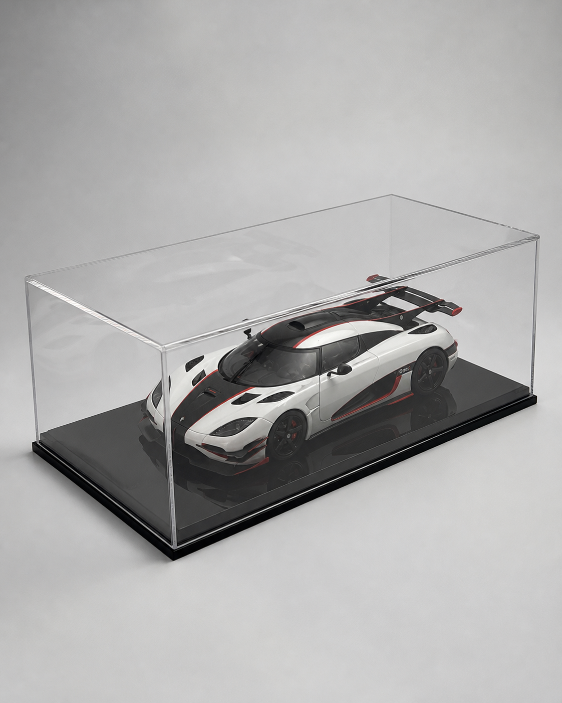 1:18 Acrylic Model Car Display Case - PNG product image