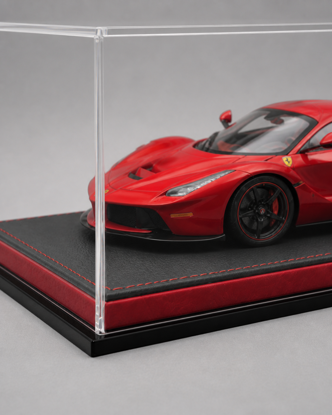 1:18 Acrylic Model Car Display Case - PNG product image