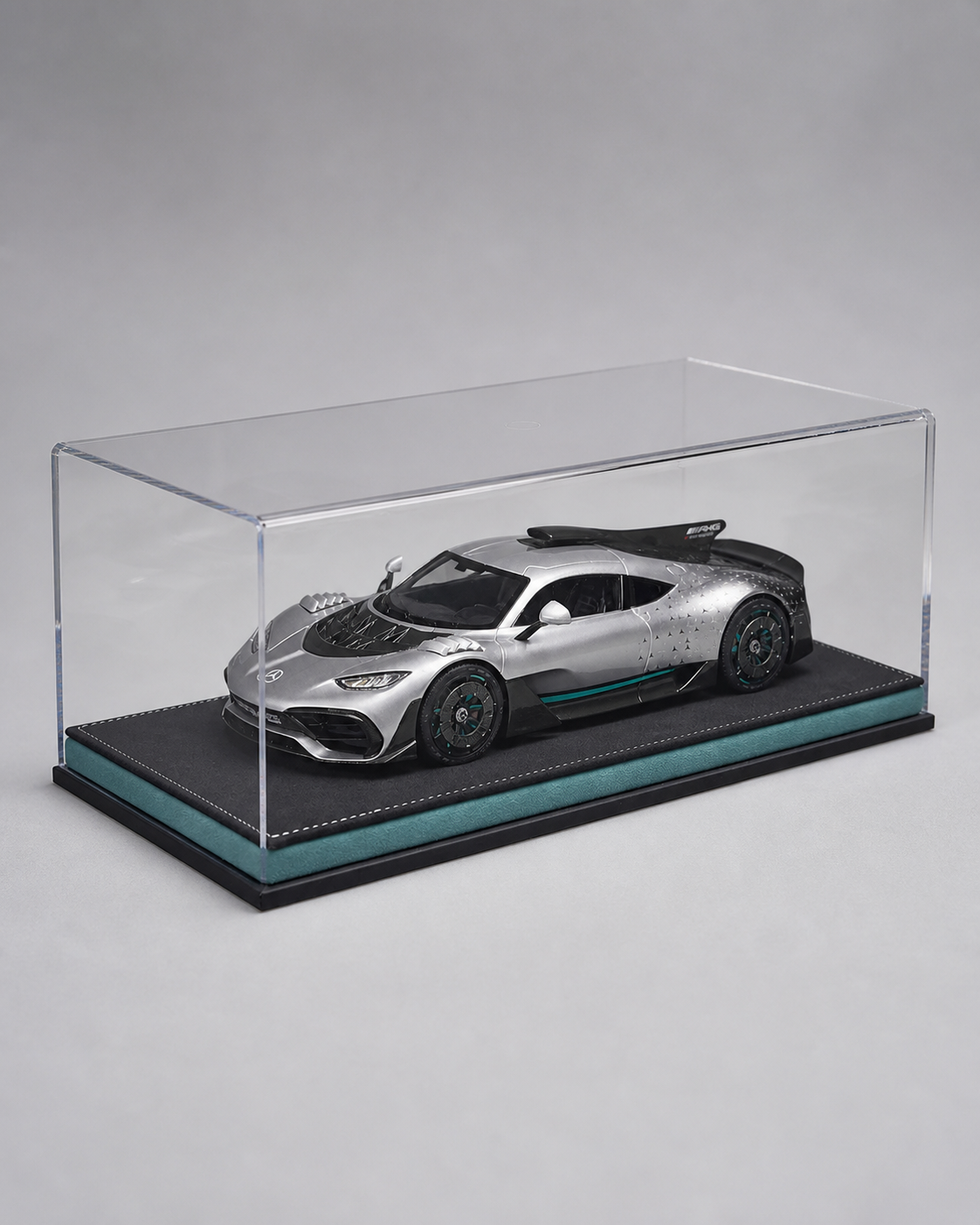 1:18 Acrylic Model Car Display Case - PNG product image