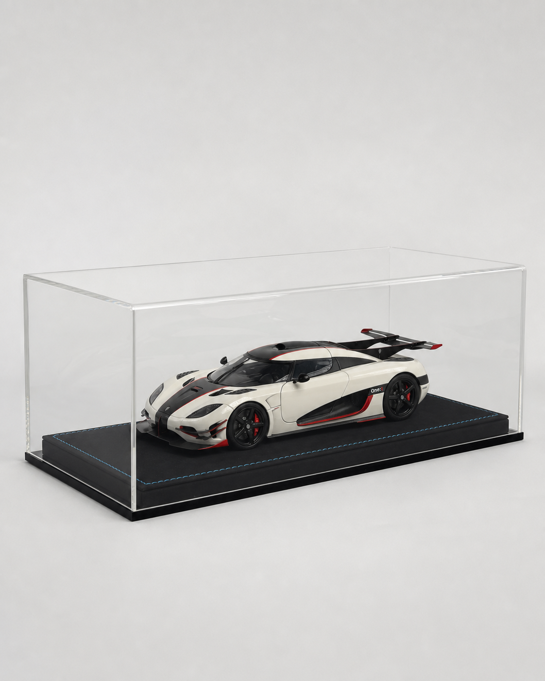 1:18 Acrylic Model Car Display Case - PNG product image