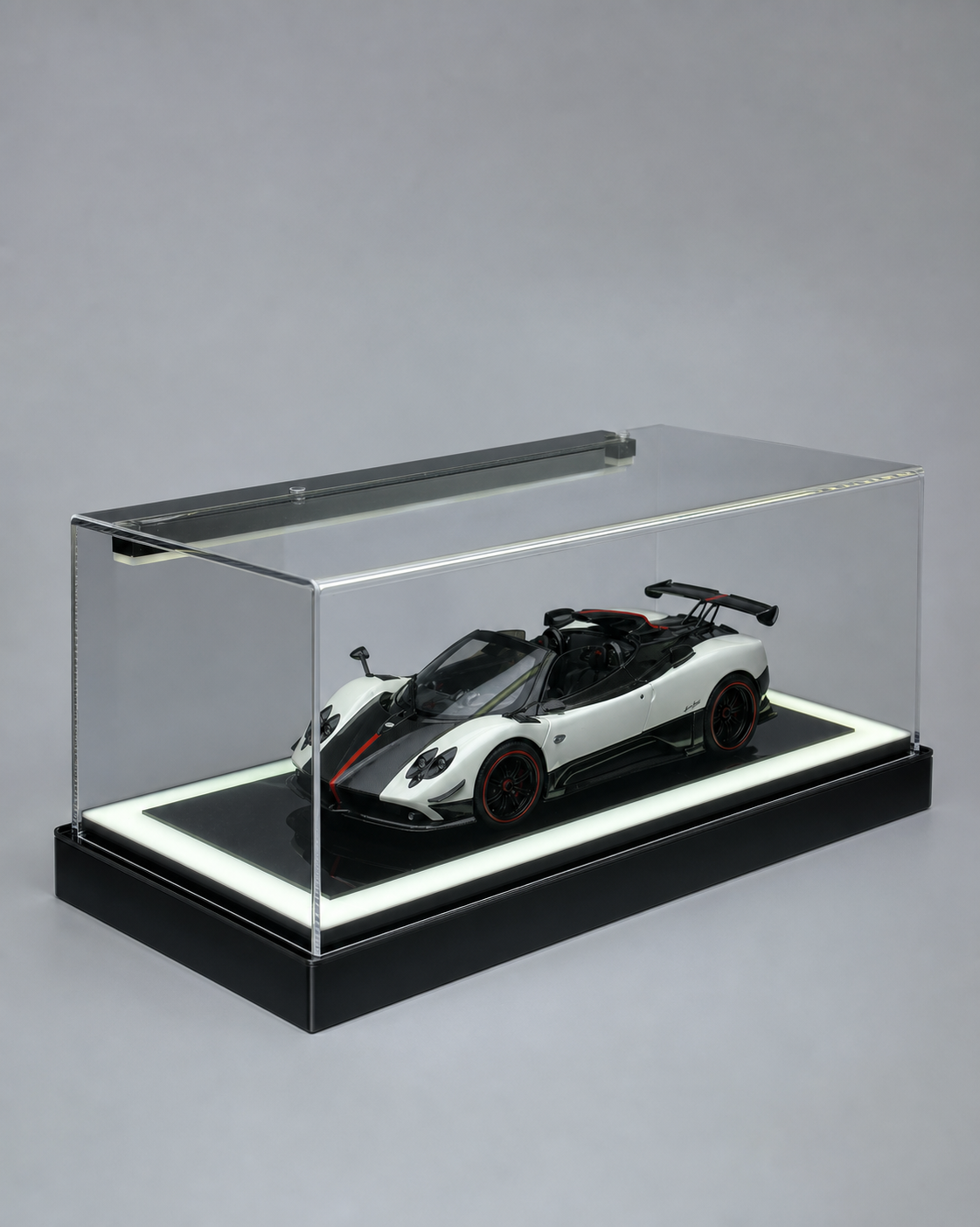 1:18 Acrylic Model Car Display Case - PNG product image