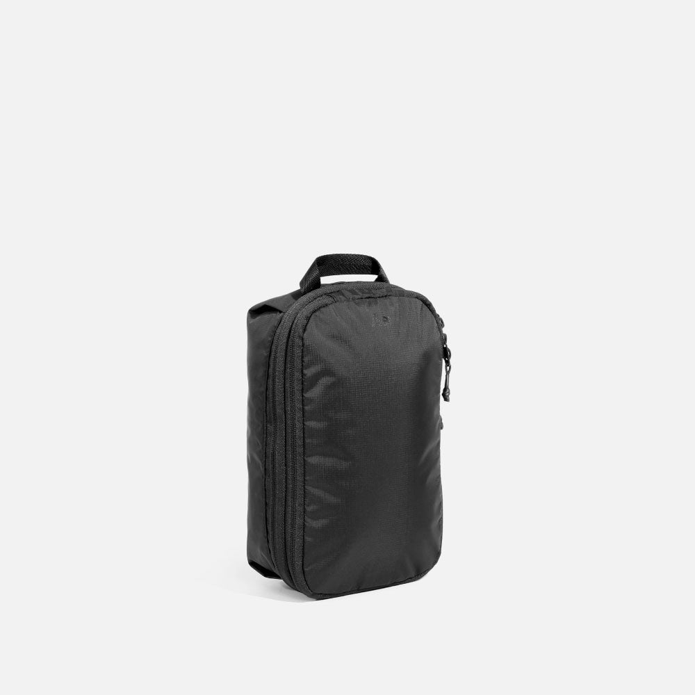 Aer Packing Cube Small product image - aer packingcubesmall black